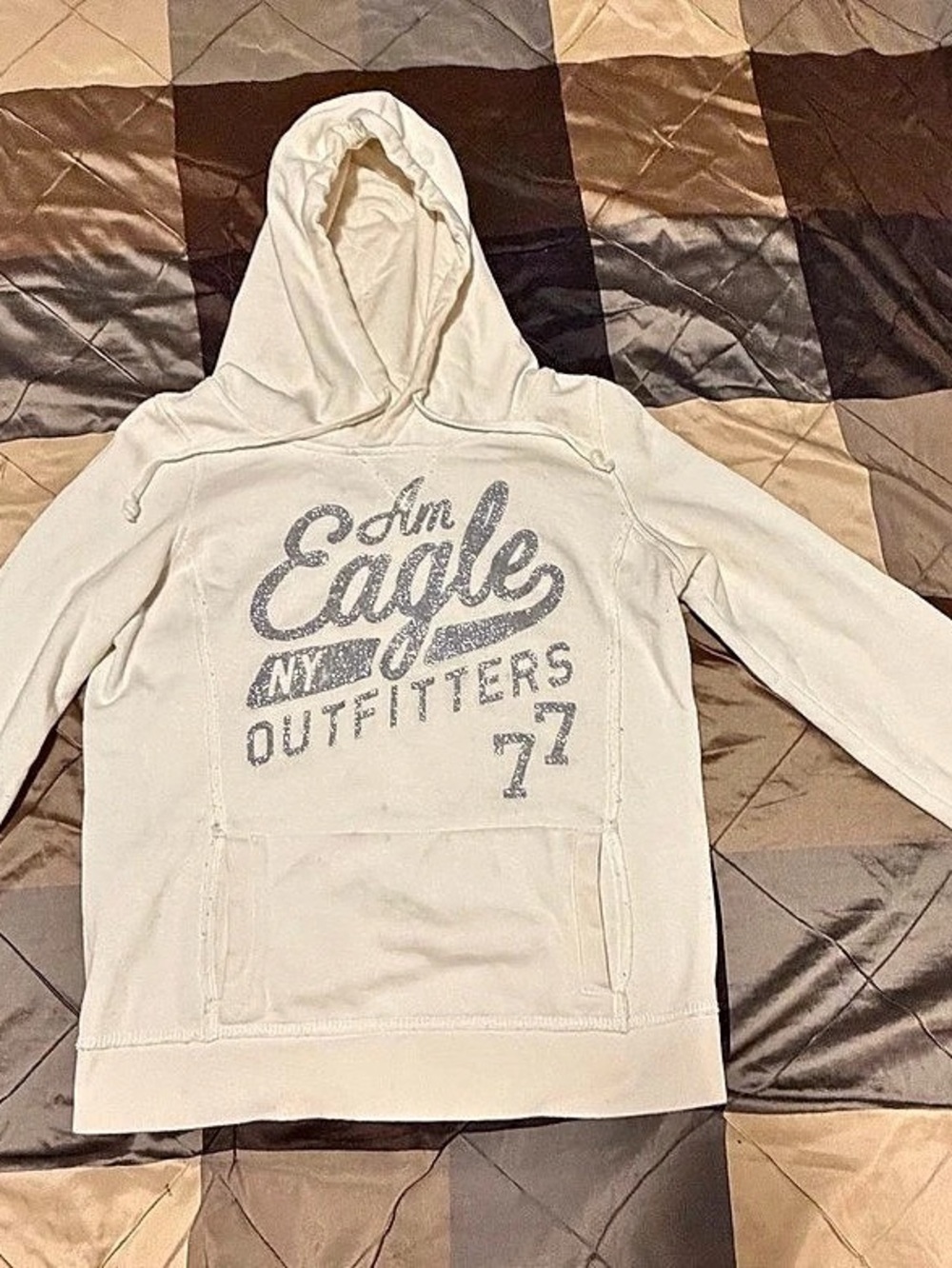 Vintage American Eagle Outfitters Graphic Hoodie in off White Size Medium